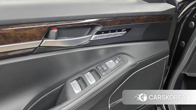 Genesis G90 id 4424627 из Кореи 20