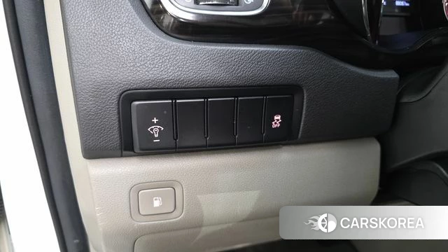 Kia The New Carnival id 4410866 из Кореи 20