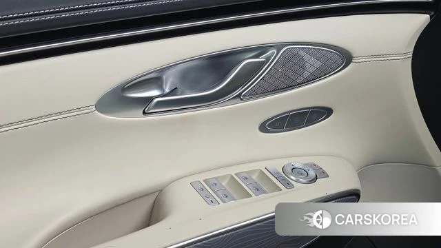 Genesis GV70 id 4688376 из Кореи 20