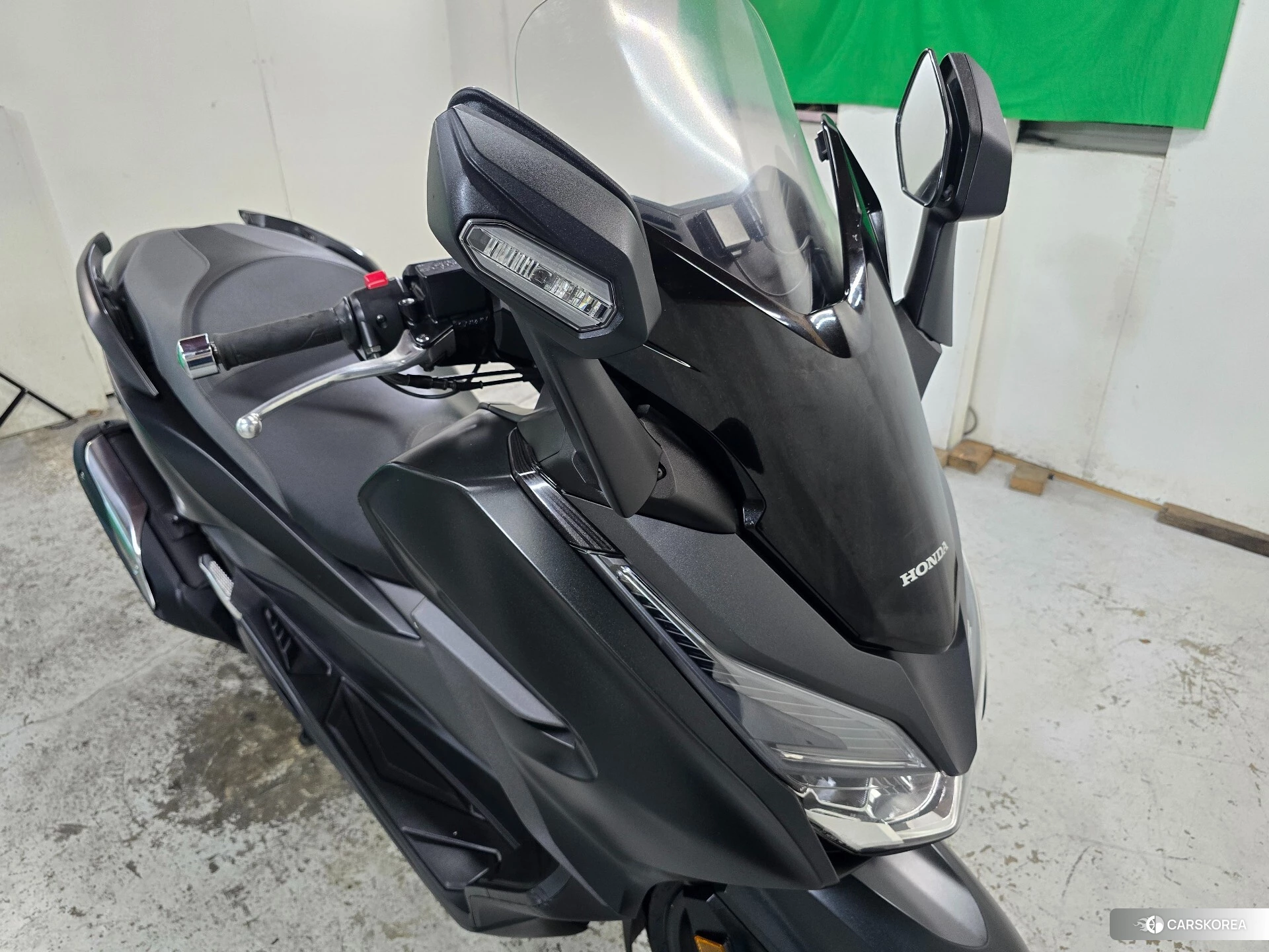Проданный Honda FORZA id 4380269 из Японии, фото 20