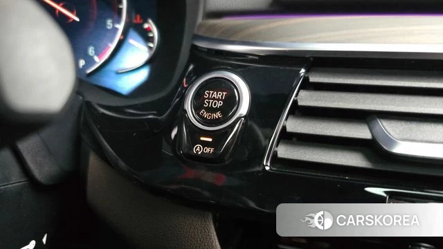 BMW 5 Series (G30) id 4225742 из Кореи 20