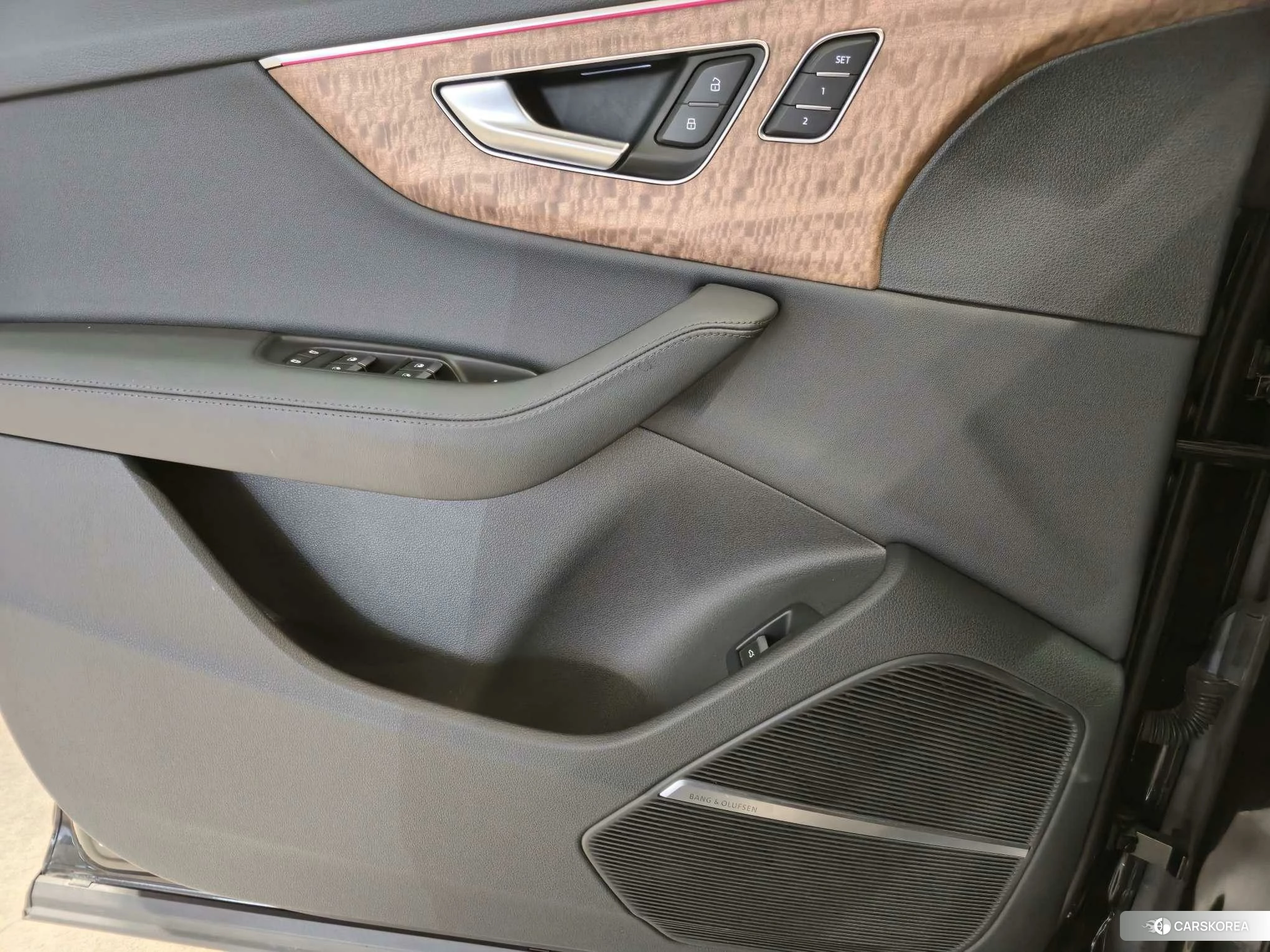 Audi Q7 id 4512724 из Китая 20