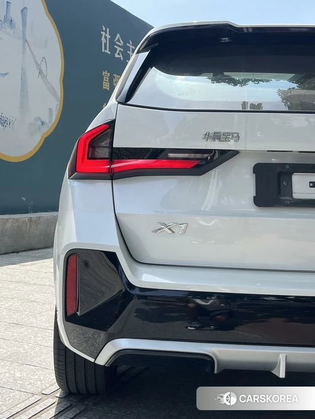 BMW X1 id 4394017 из Китая 20