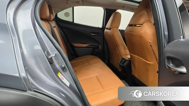 Lexus UX250h id 4732694 из Кореи 20