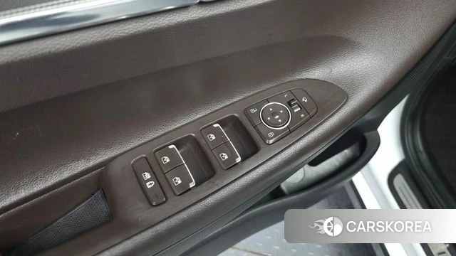 Hyundai The New Grandeur IG Hybrid id 4586162 из Кореи 20