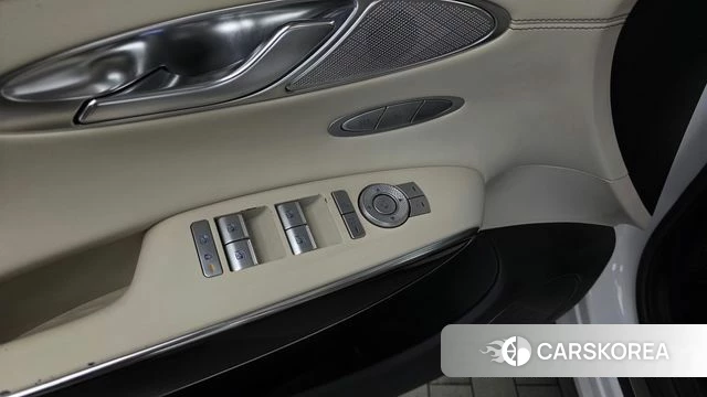 Genesis GV70 id 4637110 из Кореи 20