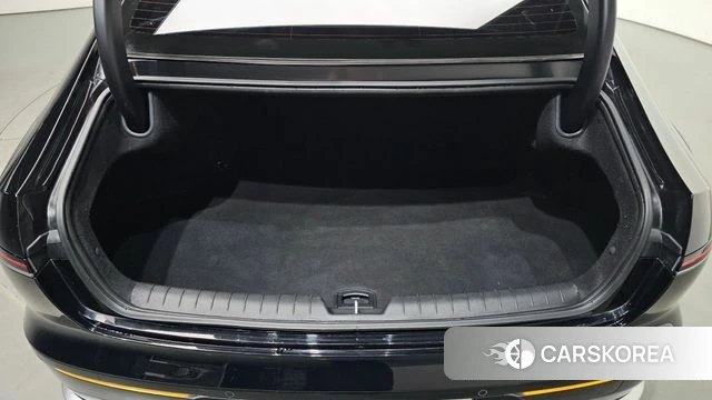 Hyundai Grandeur Hybrid (GN7) id 4540861 из Кореи 20