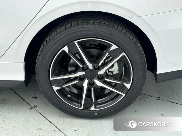 Geely Automobile Binrui id 4182508 из Китая 20