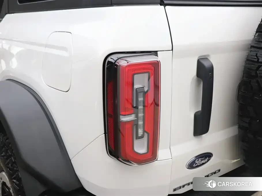 Ford Mustang id 4559643 из Китая 20
