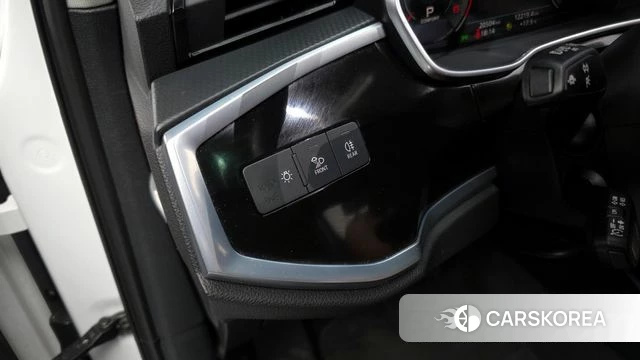 Audi Q3 (F3) id 4195278 из Кореи 20