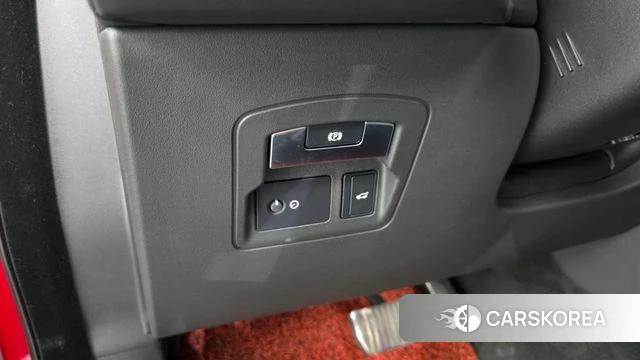 Land Rover Range Rover Velar id 4446892 из Кореи 20
