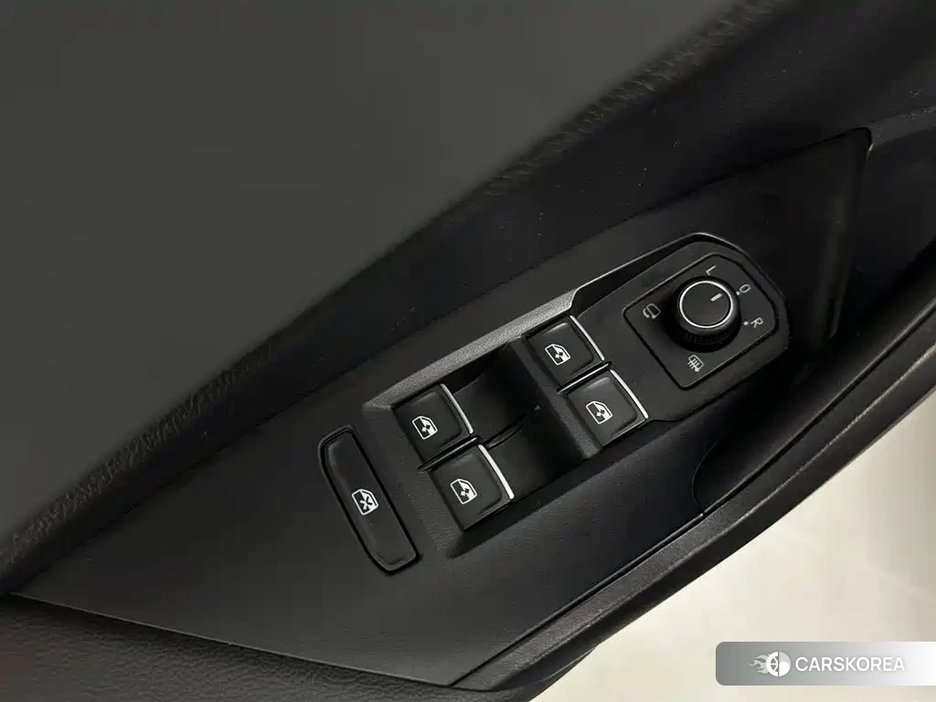 Volkswagen Sagitar id 4515395 из Китая 20
