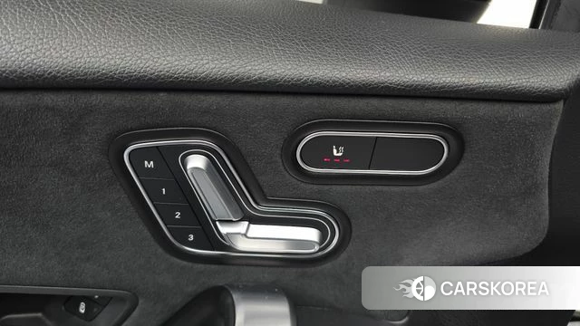 Mercedes-Benz A-Class W177 id 4506311 из Кореи 20
