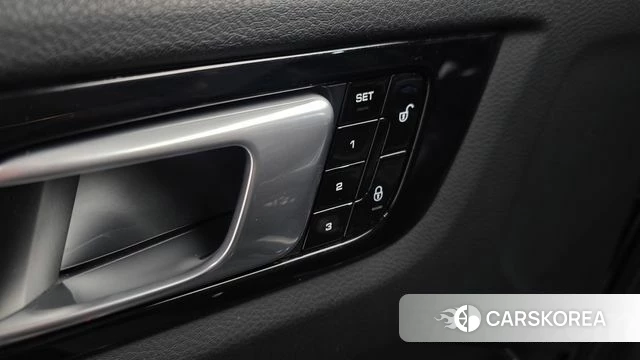 Porsche Cayenne (PO536) id 4447556 из Кореи 20
