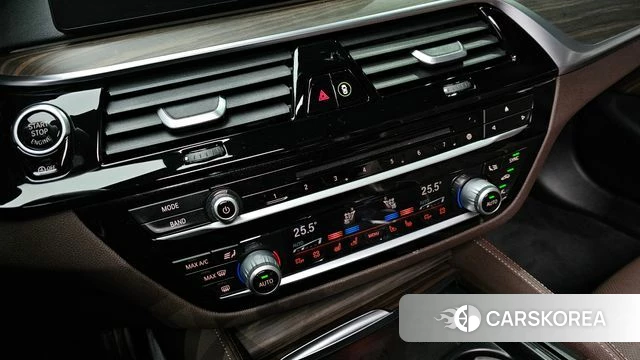 BMW 5 Series (G30) id 4203927 из Кореи 20