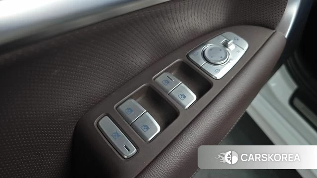 Genesis The New G70 id 4344360 из Кореи 20