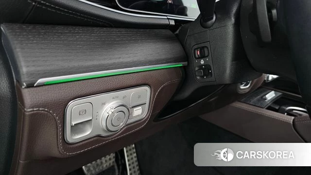 Mercedes-Benz GLS - Class X167 id 4740303 из Кореи 20