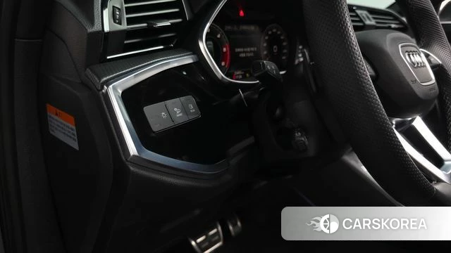 Audi Q3 (F3) id 4720633 из Кореи 20
