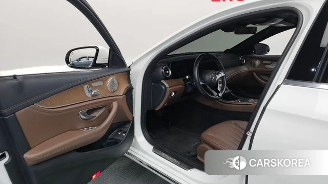 Mercedes-Benz E-Class W213 id 4835212 из Кореи 20