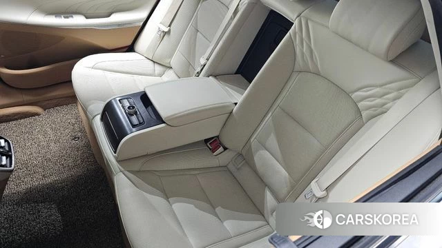 Hyundai The New Grandeur IG Hybrid id 4490158 из Кореи 20