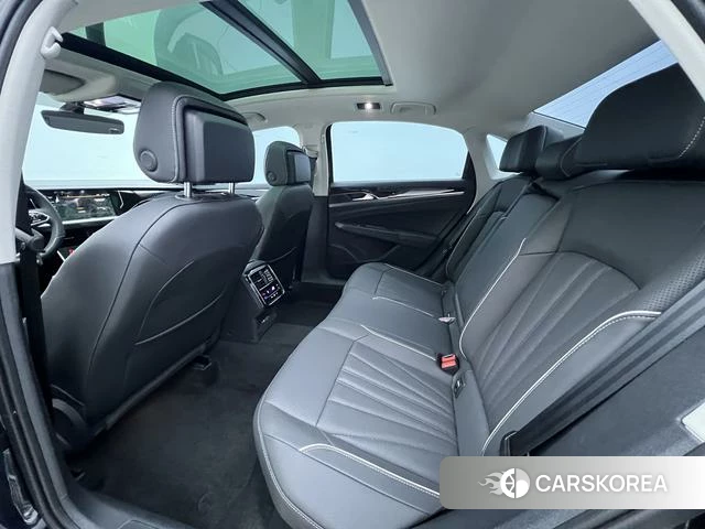 Volkswagen Passat id 4207409 из Китая 20