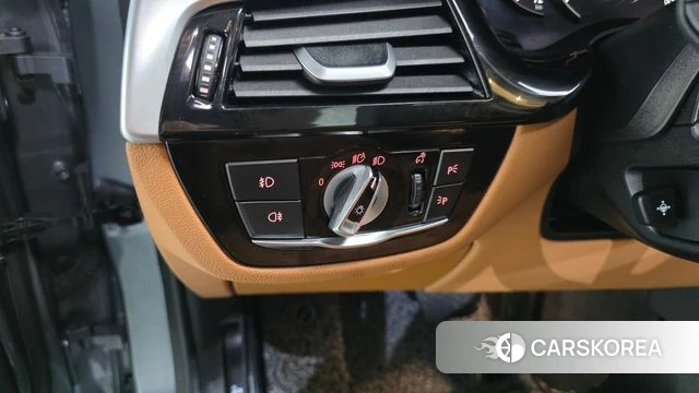 BMW 5 Series (G30) id 4751296 из Кореи 20