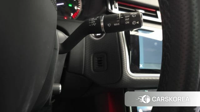 Land Rover Range Rover Velar id 4230610 из Кореи 20