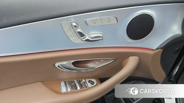 Mercedes-Benz E-Class W213 id 4568249 из Кореи 20
