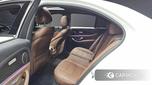 Mercedes-Benz E-Class W213 id 4792530 из Кореи 20