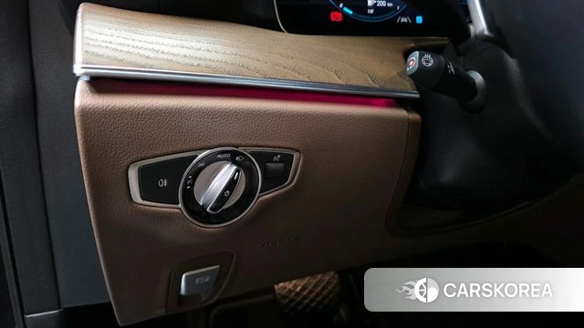 Mercedes-Benz E-Class W213 id 4377075 из Кореи 20