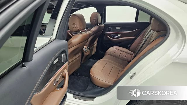 Mercedes-Benz E-Class W213 id 4608130 из Кореи 20