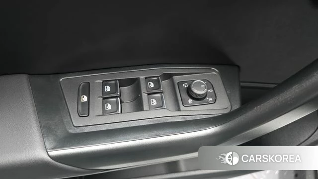 Volkswagen T-Roc id 4416091 из Кореи 20