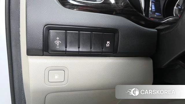 Kia The New Carnival id 4900687 из Кореи 20