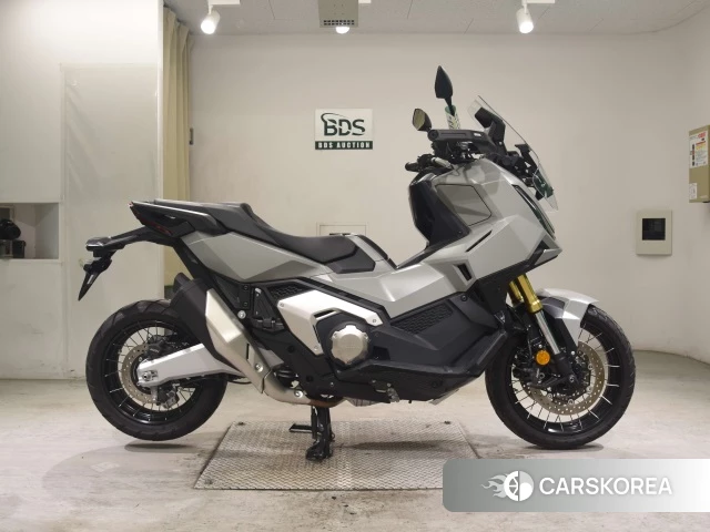 Honda X-ADV 750 id 3950163 из Японии 20