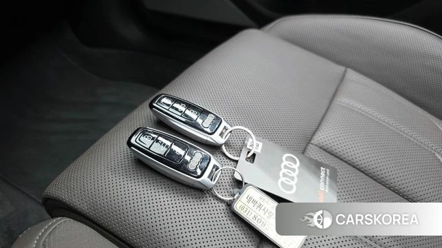 Audi A8 (D5) id 4591050 из Кореи 20