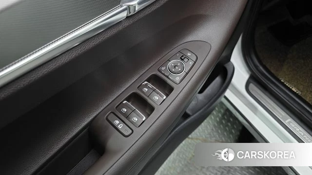 Hyundai The New Grandeur IG Hybrid id 4620052 из Кореи 20