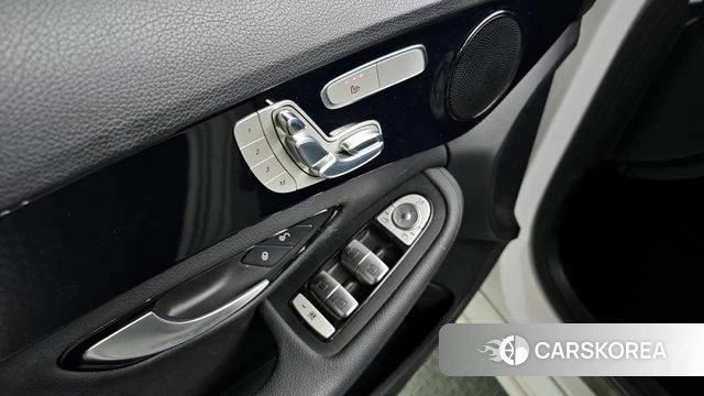 Mercedes-Benz C-Class W205 id 4225850 из Кореи 20