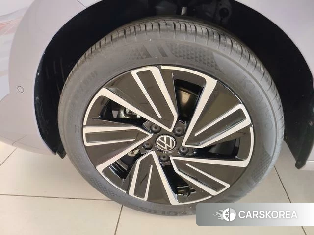 Volkswagen Lavida id 4265774 из Китая 20