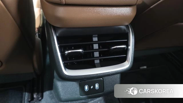 Hyundai Grandeur (GN7) id 4572109 из Кореи 20