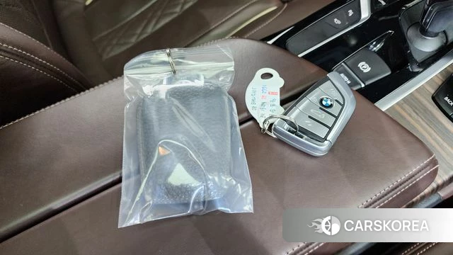 BMW 5 Series (G30) id 4574070 из Кореи 20