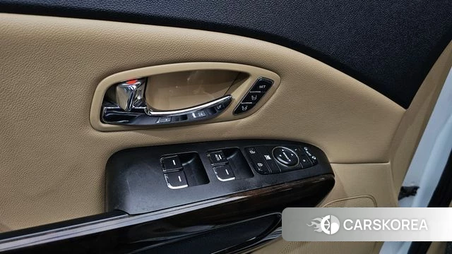 Kia The New Carnival id 4502629 из Кореи 20