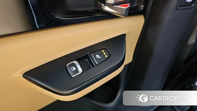 Kia Carnival 4th generation id 4641026 из Кореи 19