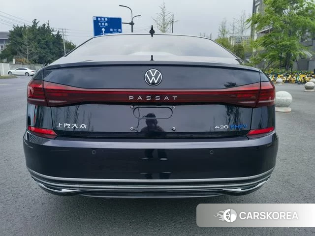 Volkswagen Passat PHEV id 4260126 из Китая 20