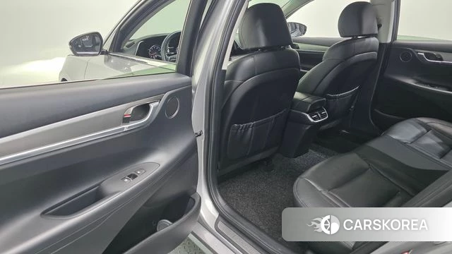 Hyundai The New Grandeur IG id 4203419 из Кореи 20