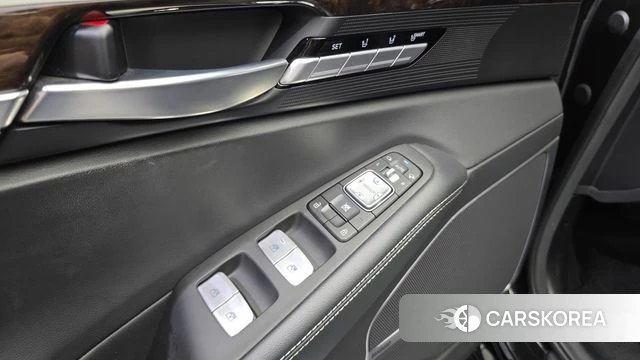 Genesis G90 id 4447504 из Кореи 20