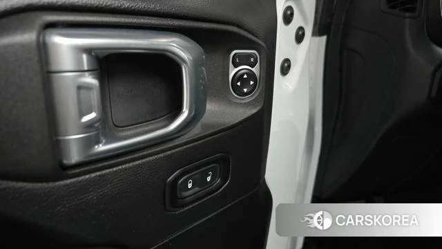Jeep Wrangler (JL) id 4284345 из Кореи 20