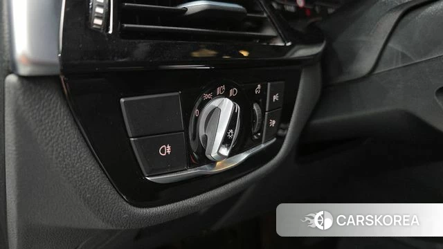 BMW 5 Series (G30) id 4898885 из Кореи 20