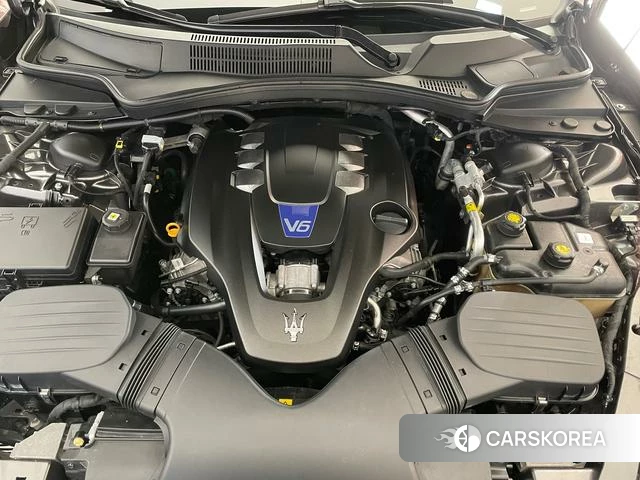 Maserati Ghibli id 4209142 из Китая 20