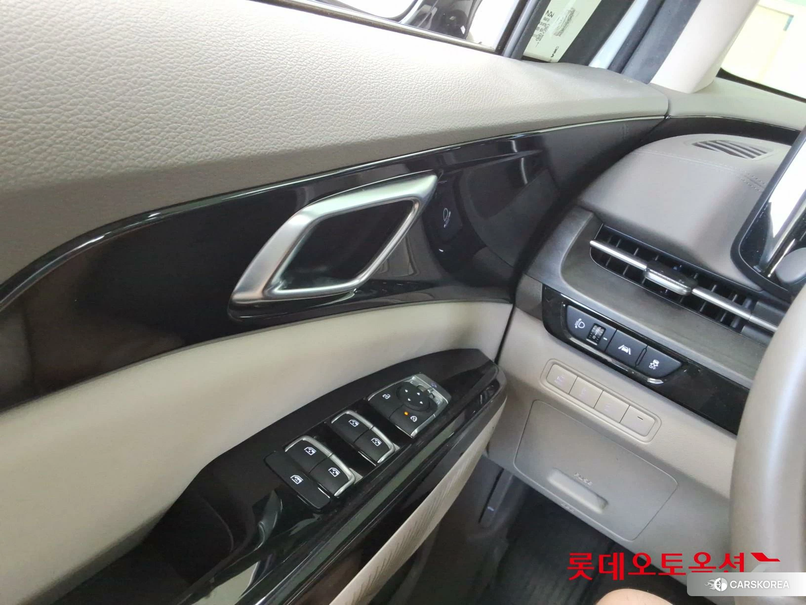 Kia Carnival id 4674159 из Кореи 20