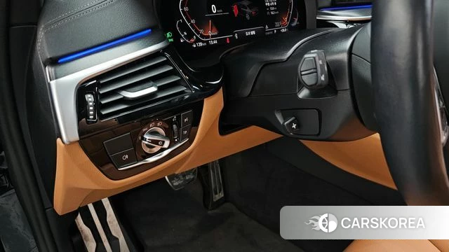 BMW 5 Series (G30) id 4337253 из Кореи 20